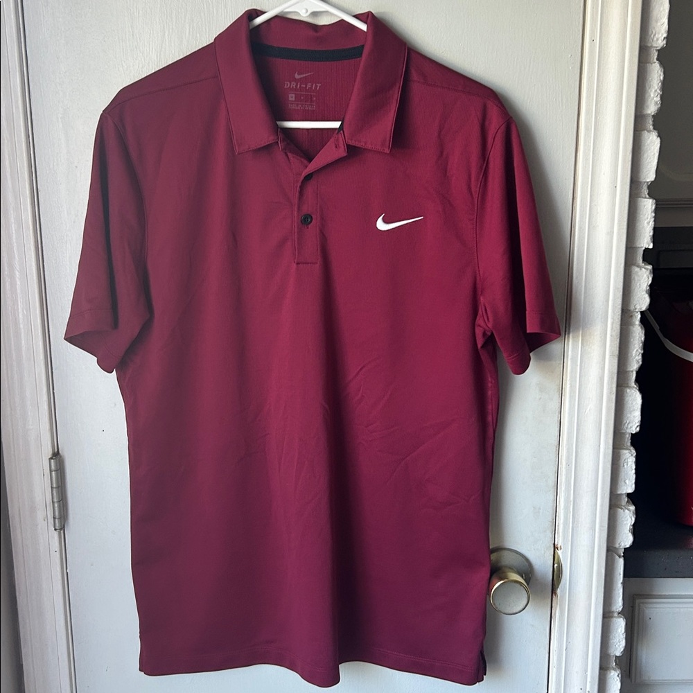 Nike Burgundy Men’s Golf Polo Shirt. Medium